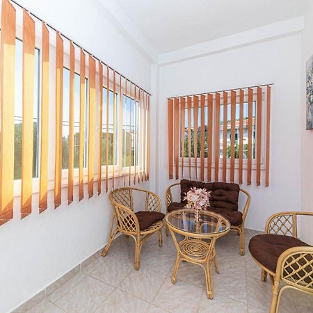 Gorgeous Apartment In Marina With Wifi Bagian luar foto