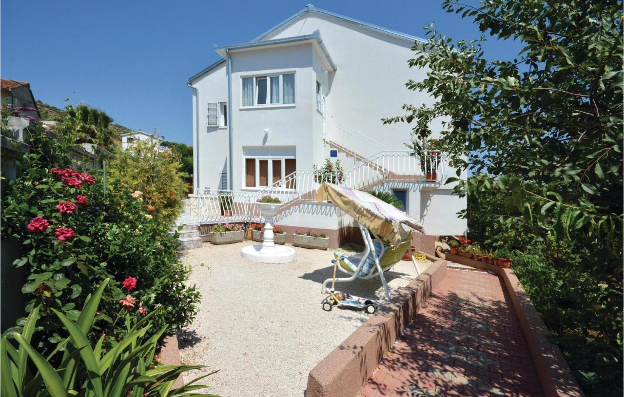 Gorgeous Apartment In Marina With Wifi Bagian luar foto