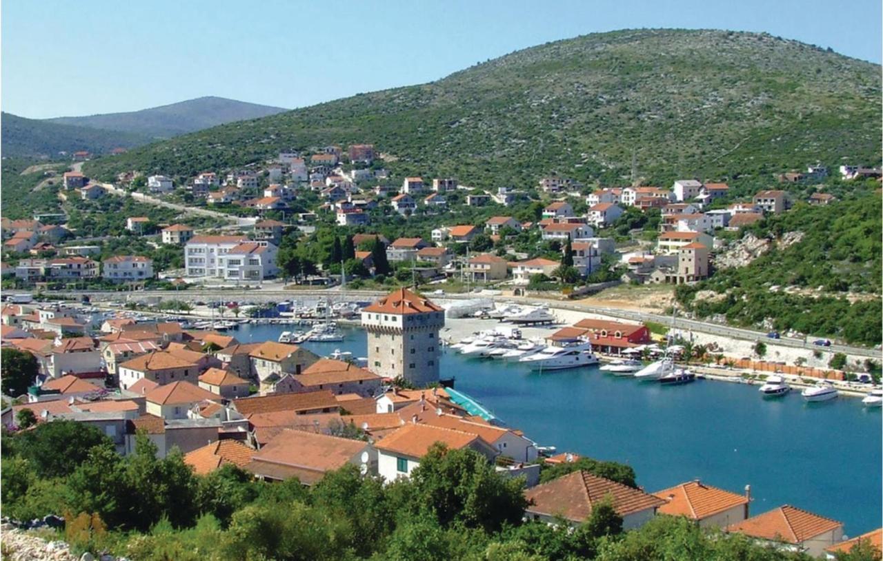 Gorgeous Apartment In Marina With Wifi Bagian luar foto