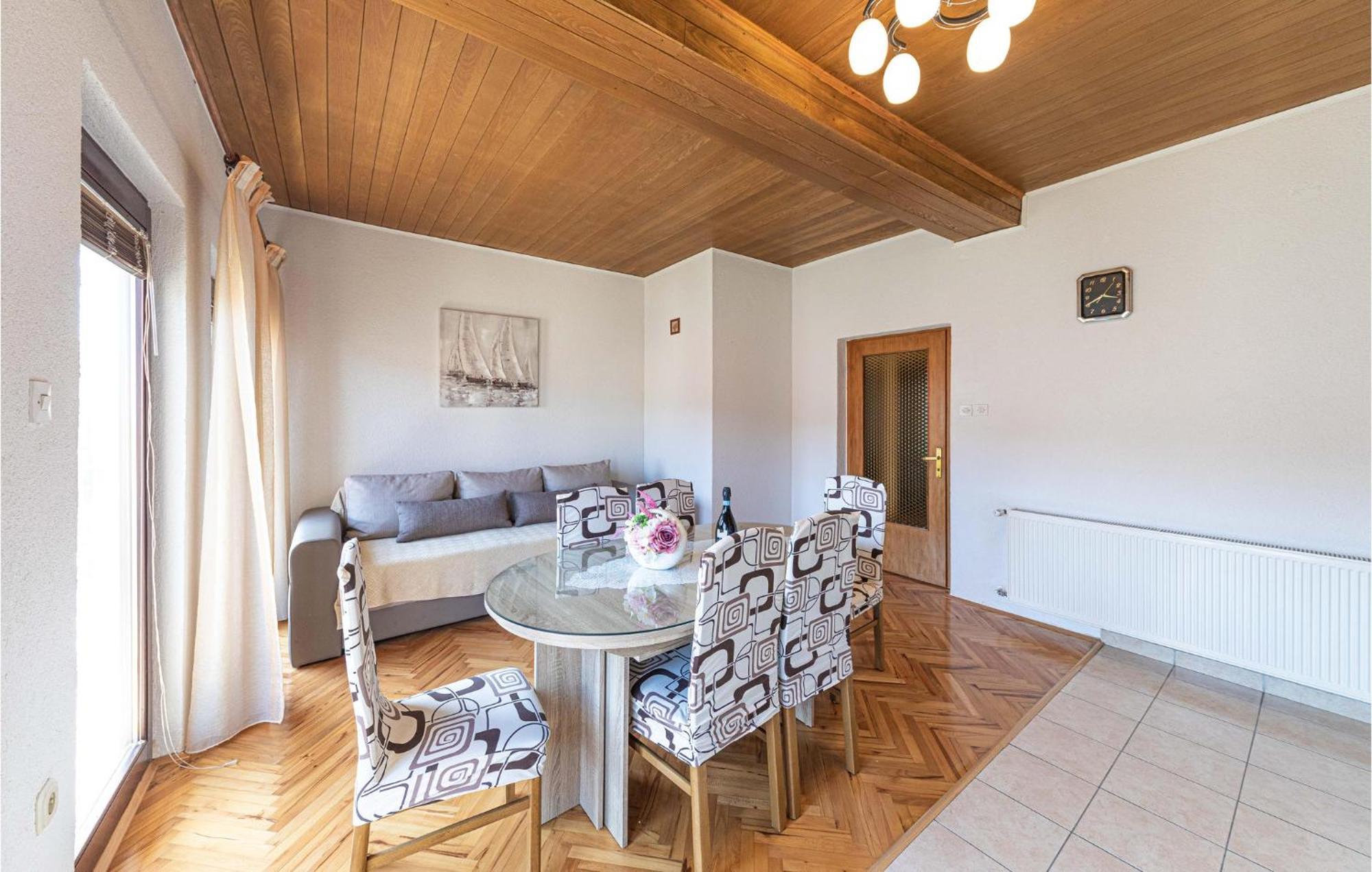 Gorgeous Apartment In Marina With Wifi Bagian luar foto